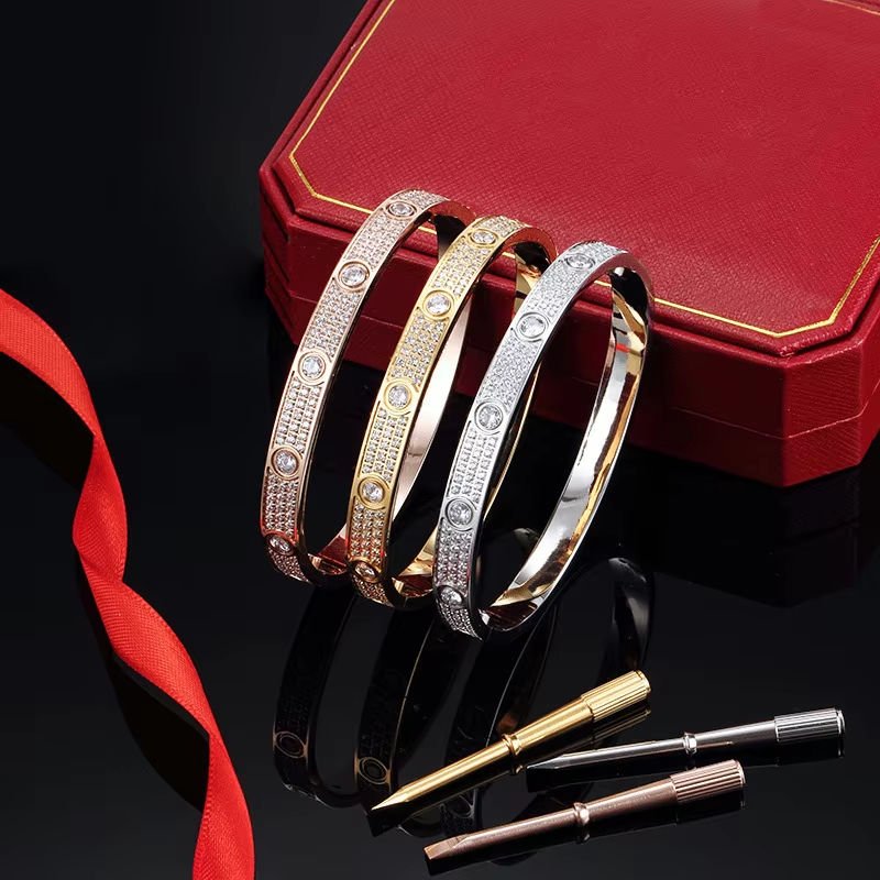 New luxury jewelry brand stainless steel electroplated bracelet with ice screws bracelet